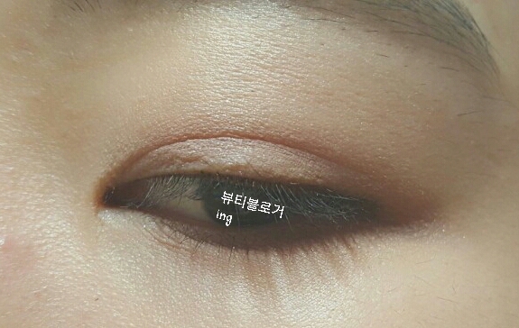 이런모습입니다