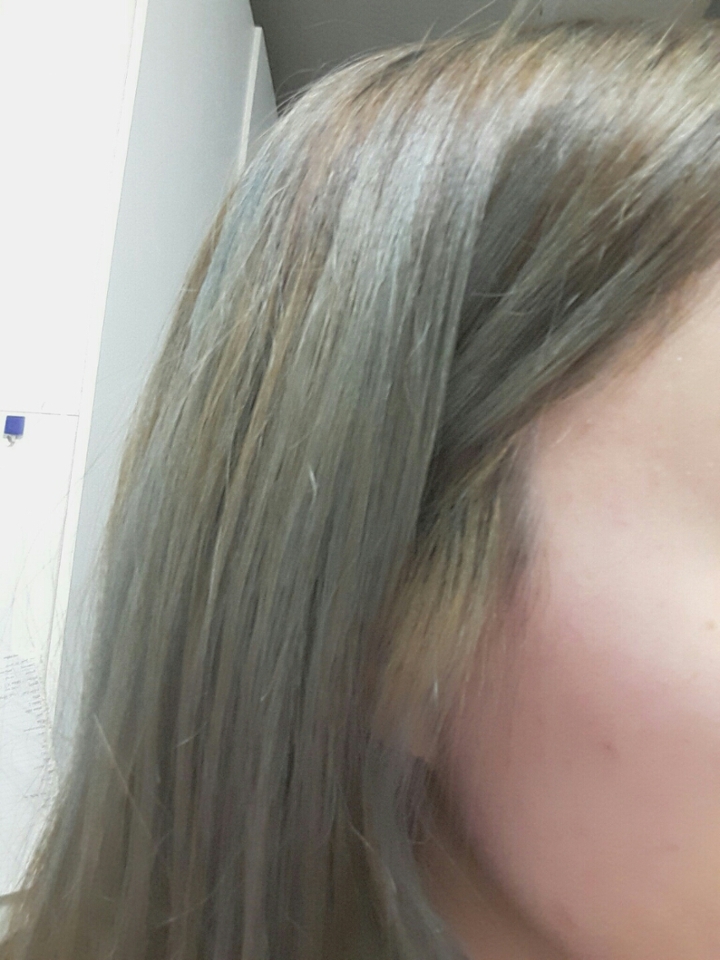 빛에 따라 그레이
