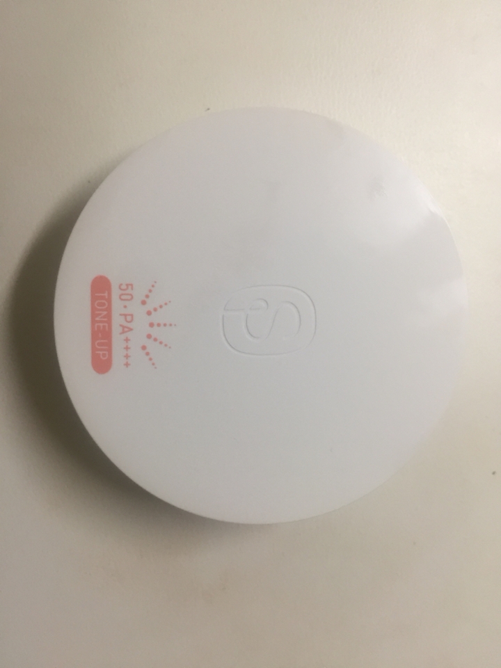 디자인이 넘 예쁨 개인적으로 깔끔하니 내취향