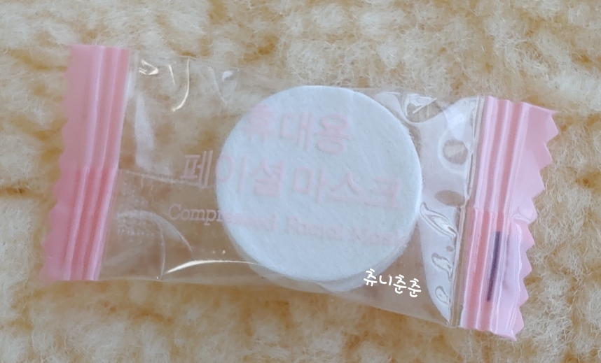 아기 손에 가면 백퍼 뜯어서 입으로 가져갈듯해요 !!  
안보이는곳에 숨겨두는걸로ㅎㅎㅎ 
겉보기에 그냥 하얀 캔디로 보이잖아요ㅎ