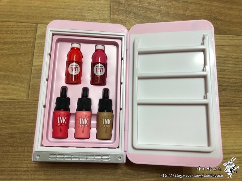 예전에 찍어 두었던 모든 제품 사진입니다!
이 상태에서 위의 사진 처럼 꾸미는거에요ㅎㅎ