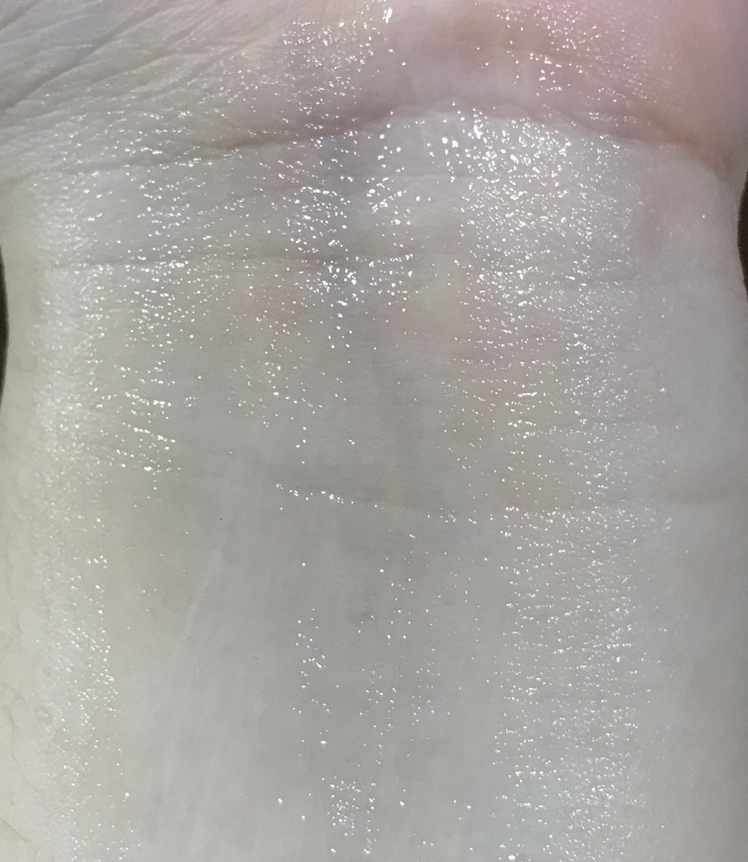 발라주다보면 어느순간 다 흡수해버려요 !! 👍🏻