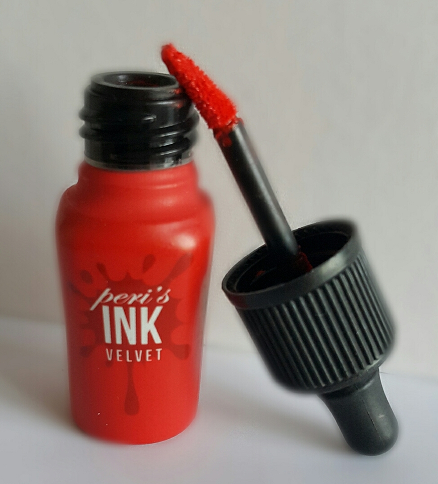 페리페라 심쿵주의 외관입니다 
카메라가 초점이자꾸나가서 어쩔수없이
주변을 흐릿하게 보정했네요~