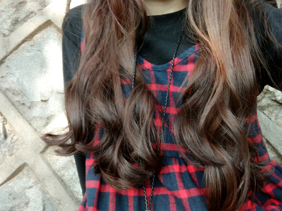 풀고 나서 2시간정도 후 입니당 !
아침에 너무 바빠서 푼 직후를 못 찍었어용..
예쁘죠 ~~~~😉 쭉 야외활동 했는데도 빠글빠글해요!