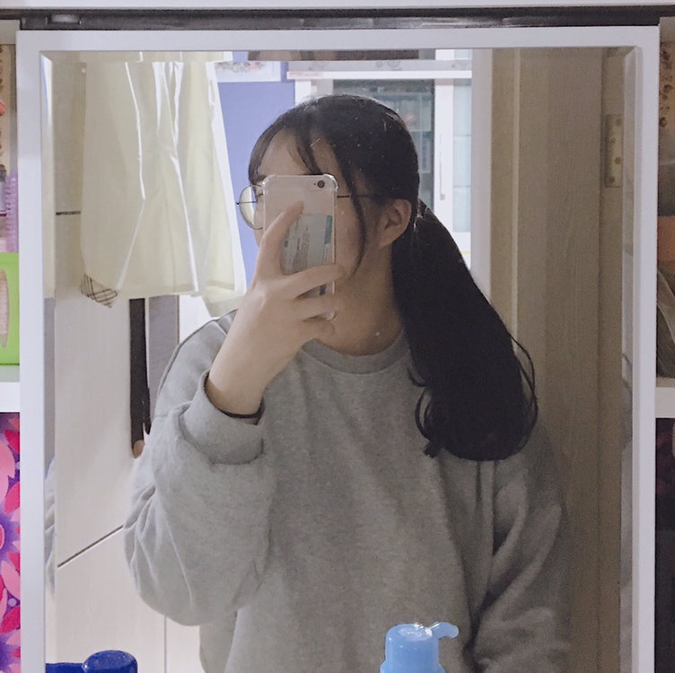 옆으로 넘기면이렇게 되용!