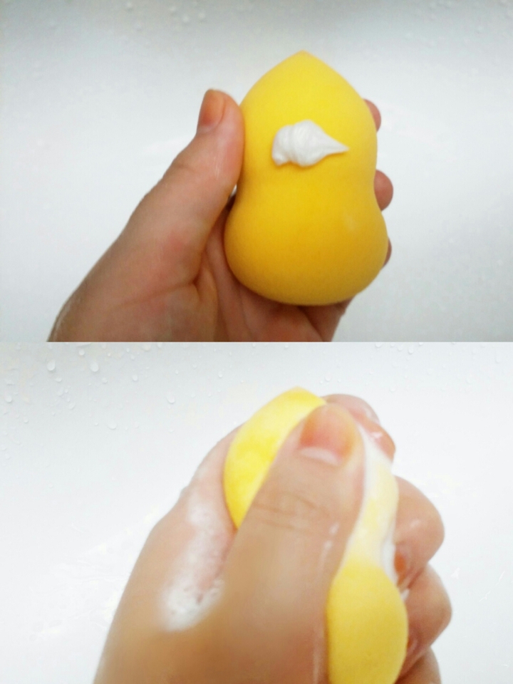 그래도 오일 잔여물이 남아있을 수 있으니까 클렌징폼을 묻혀서 다시한번 주물주물 해서 헹궈주는게 좋아요