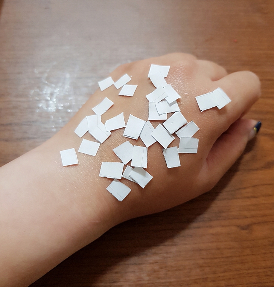 끈적임 테스트!! 
네! 다~! 붙어요!! 빠짐없이ㅋㅋㅋ