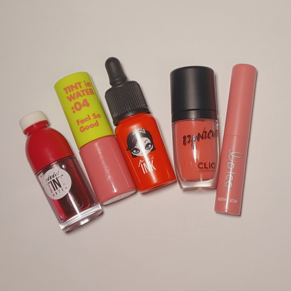 또 제일ㄹㄹㄹㄹㄹㄹㄹㄹ 중요한 틴트 또는 립스틱 !

(저는 틴트 두~세 개를 제외하면 한방울정도씩만 쓸거니 많이 준비하실필요 없습니다)