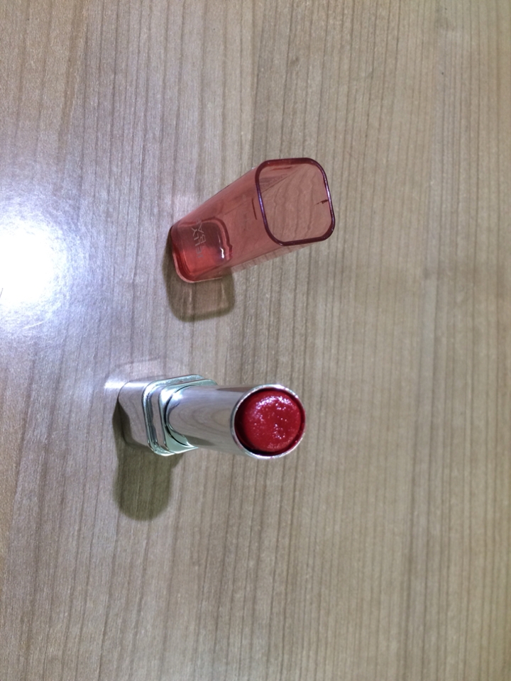 뾱 사실 몇번 써서 완벽하지는 않아요 흠 3g 있다던데 과연 얼마나 있을까???