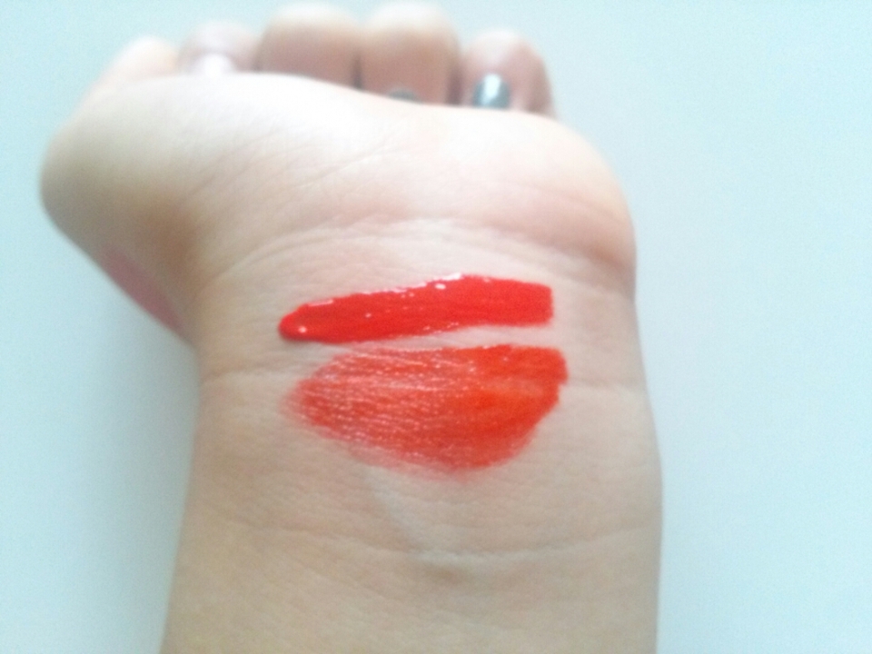 위는 막 바른 컬러고 밑은 그라데이션 한 컬러에용!