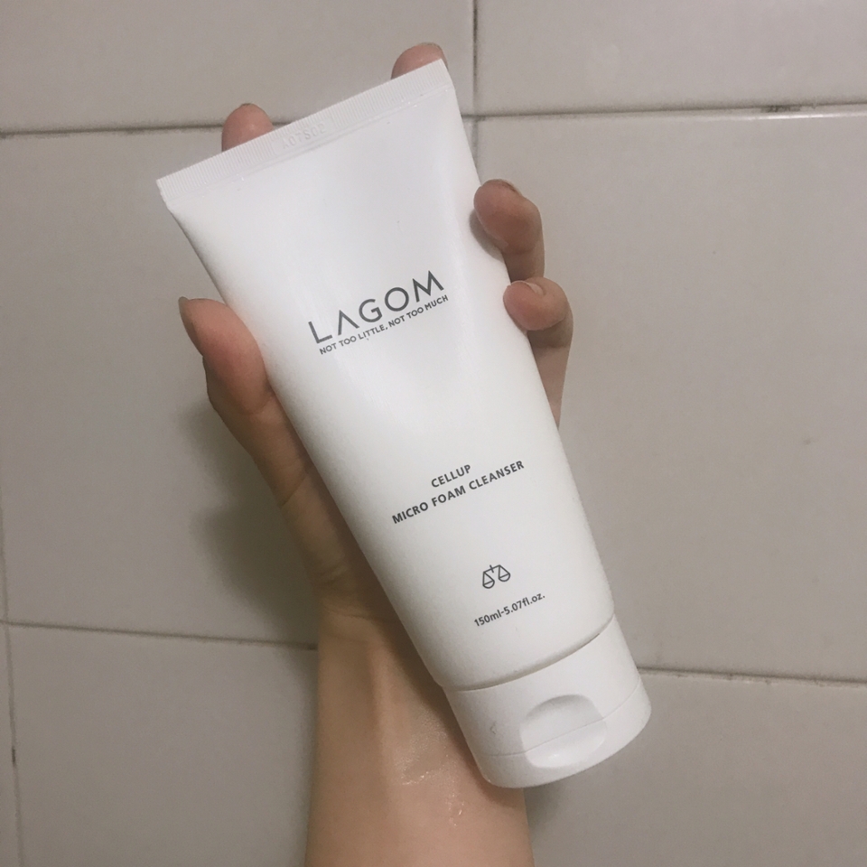 제품은 이렇게 생겼어요 정말 무난의 끝..저의 취적 입니다