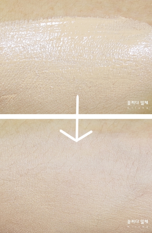 일반적인 파운데이션보다 묽지만 흘러내림은 없는
무스 파데인데...
이게 말로 설명하기가 되게 애매 *_*

입자가 굉장히 고운편이라 슥슥 펴발리는데
마무리는 저렇게 파우더를 뿌려준것처럼
보송해지는게 특징이랍니다