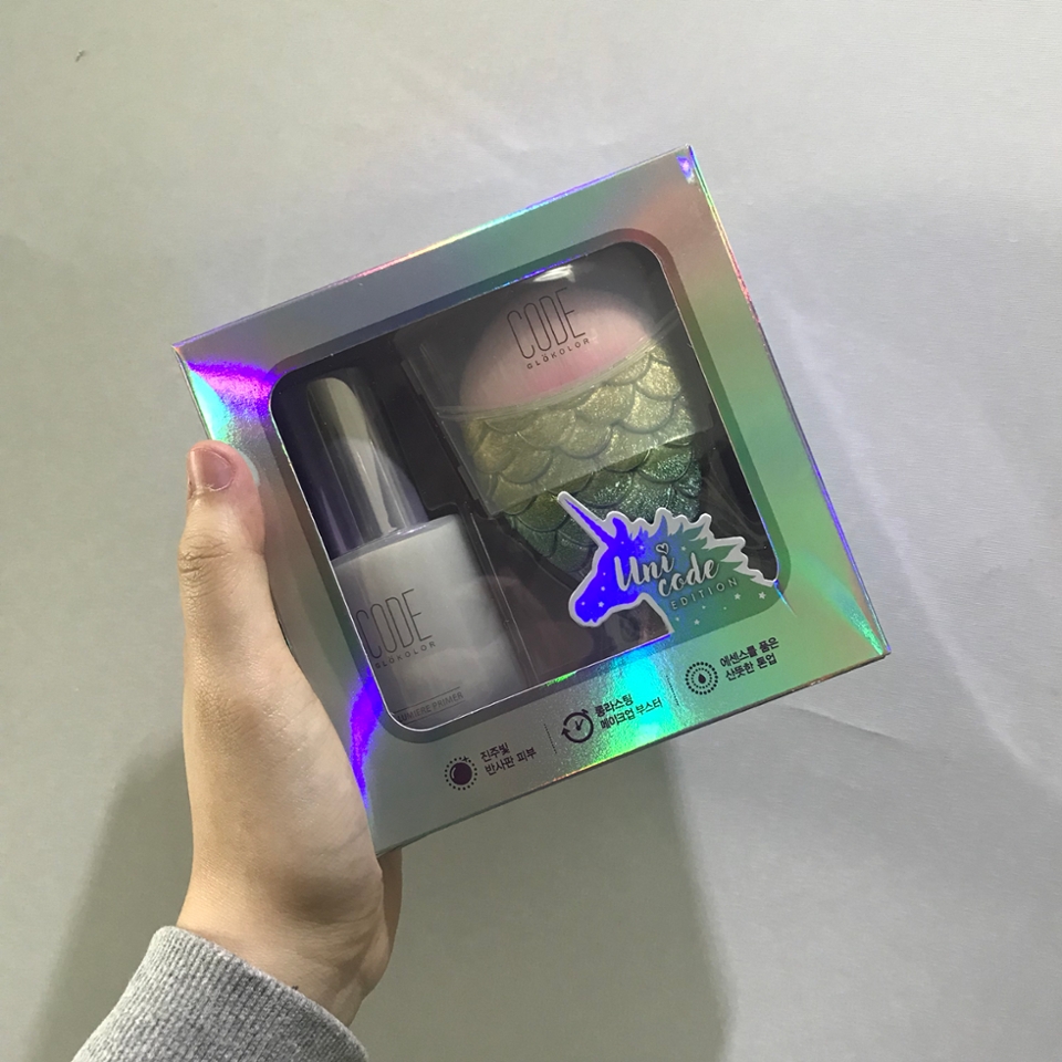 저는 프라이머 하나만 들어있을줄 알았는데
유니코드에디션 스페셜기획세트를 보내주셔서
예쁜 브러쉬도 내장되있었어요 ❣️
