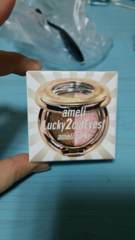 박스에 담겨서 온답니다