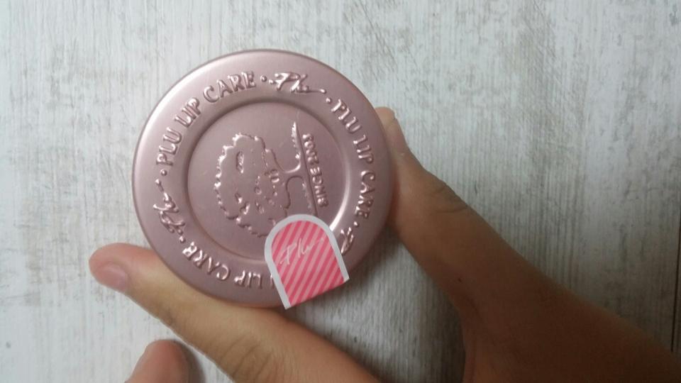 외관은이렇게생겼고알루미늄?그런제질인거같아요!