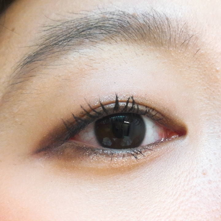 마스카라사진을 까먹어서 나중에 찍었어요//