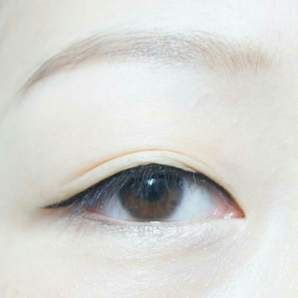 그럼 붓펜 아이라인 완성!!